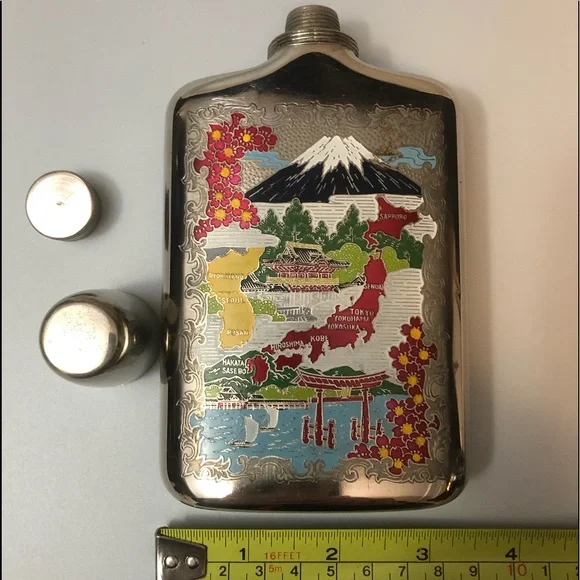Vintage antique EUC metal flask embossed Japan map - Picture 8 of 17
